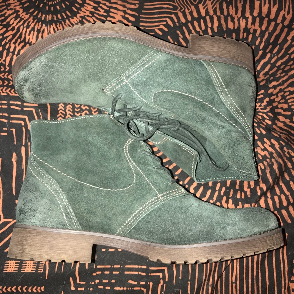 Green suede ankle boots